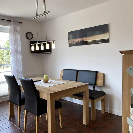 בית נופש Doppelhaushaelfte Strandhus