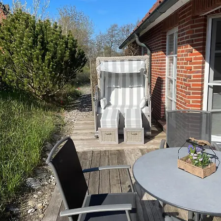 Doppelhaushaelfte Strandhus