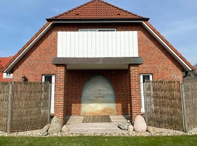 Doppelhaushaelfte Strandhus *